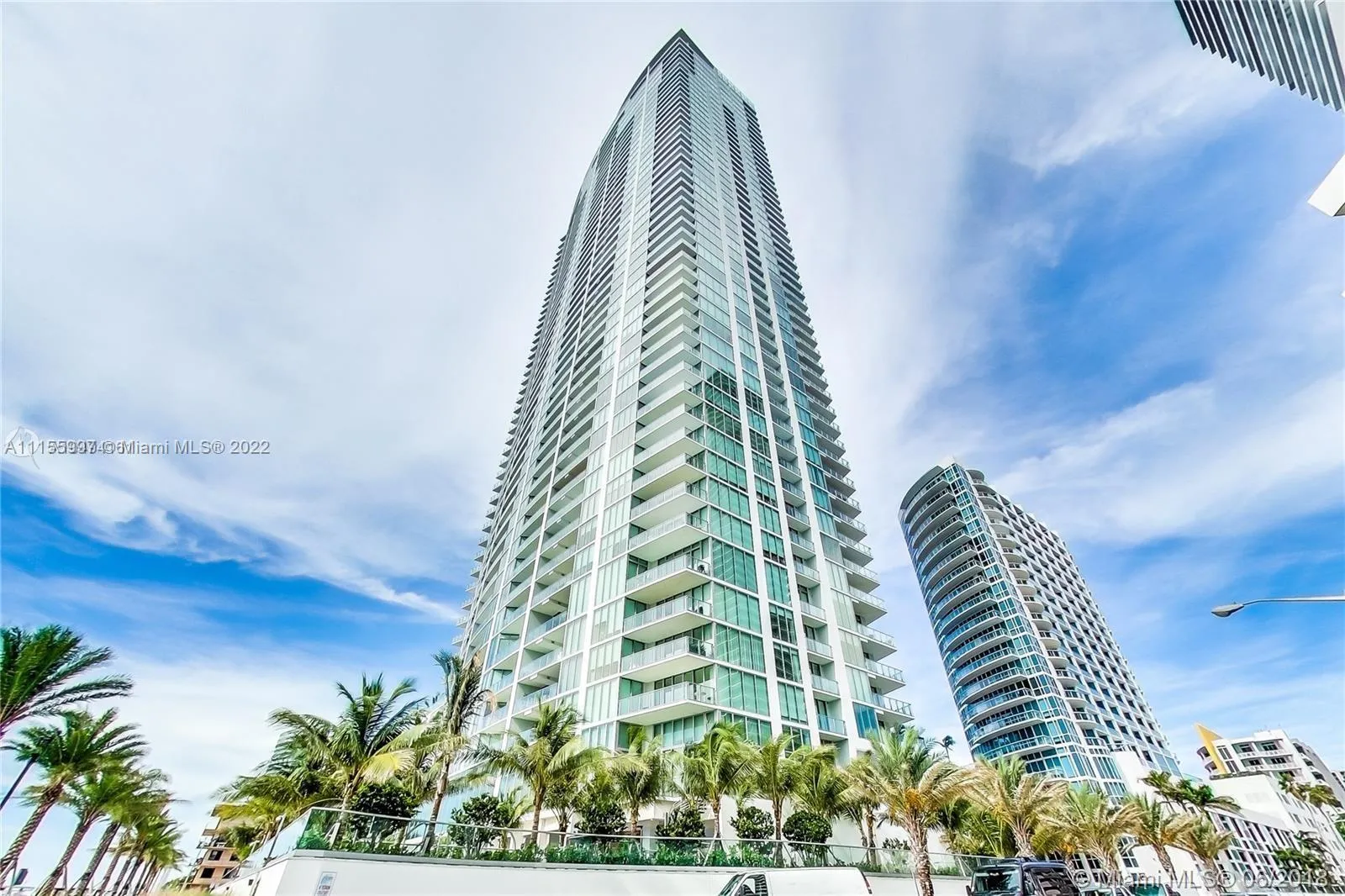 1 bedroom 2 bath for sale at 2900 NE 7th Ave # 1509, Miami FL 33137