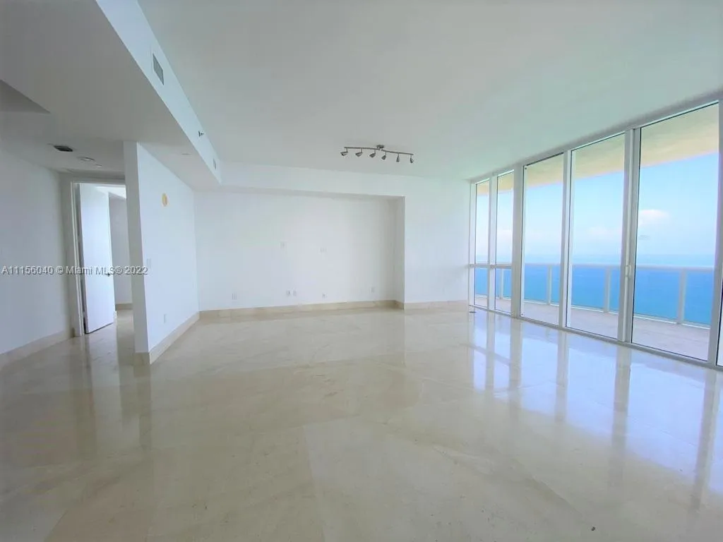 16001 Collins Ave # 2401, Sunny Isles Beach FL 33160