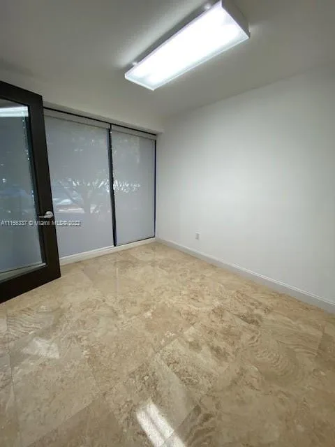 50 W Mashta Dr, Key Biscayne FL 33149