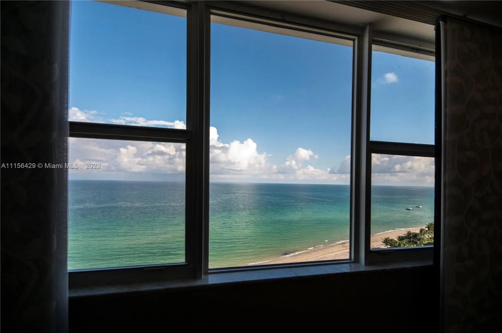3180 S Ocean Dr # 1614, Hallandale Beach FL 33009