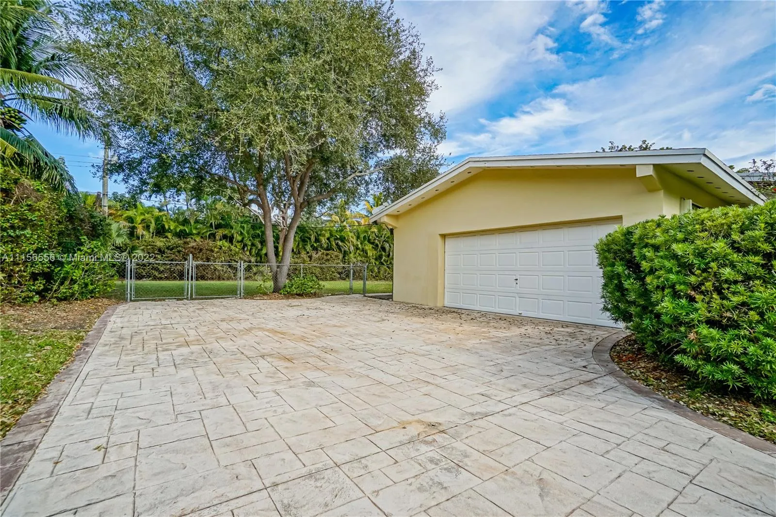 7445 SW 128th St, Pinecrest FL 33156
