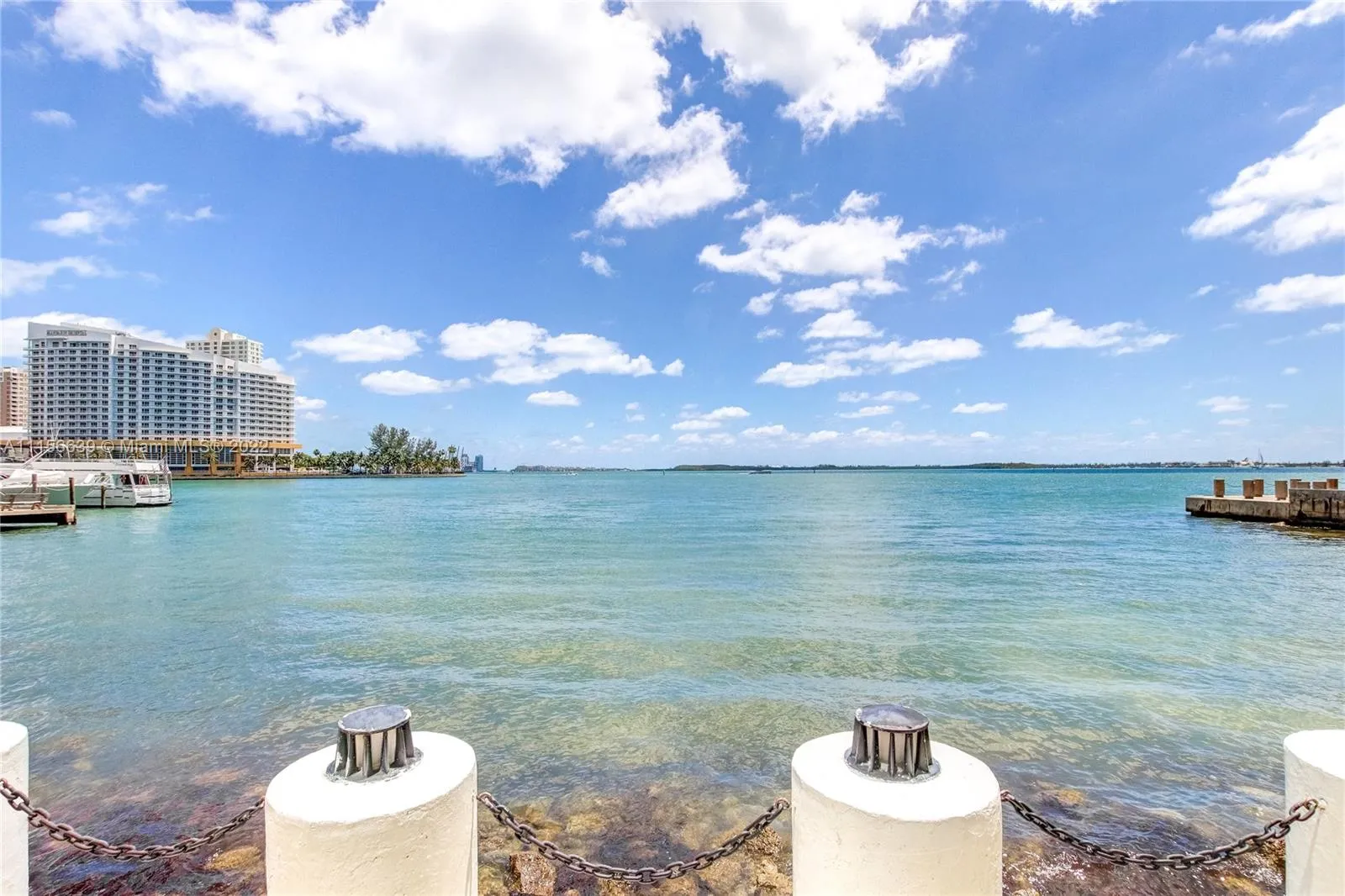 1111 Brickell Bay Dr # 201, Miami FL 33131