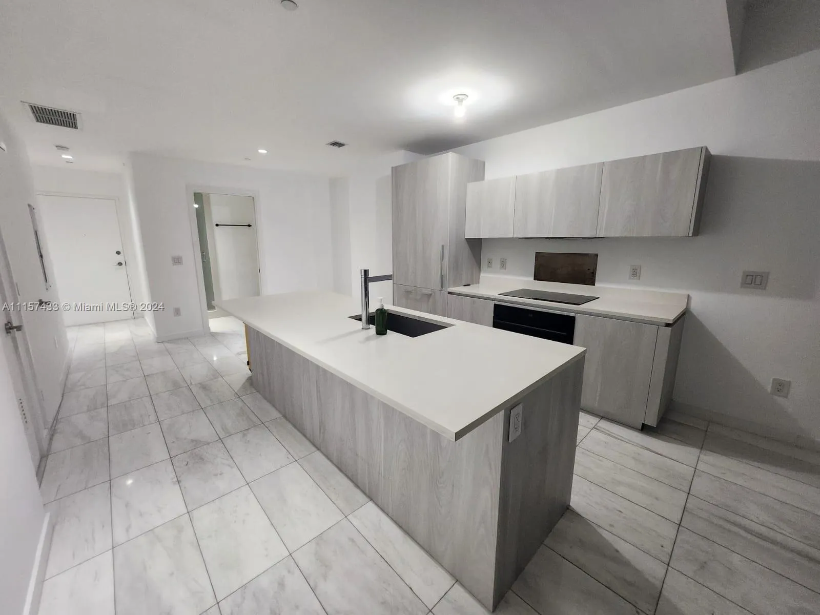 480 NE 31st ST, Miami FL 33137