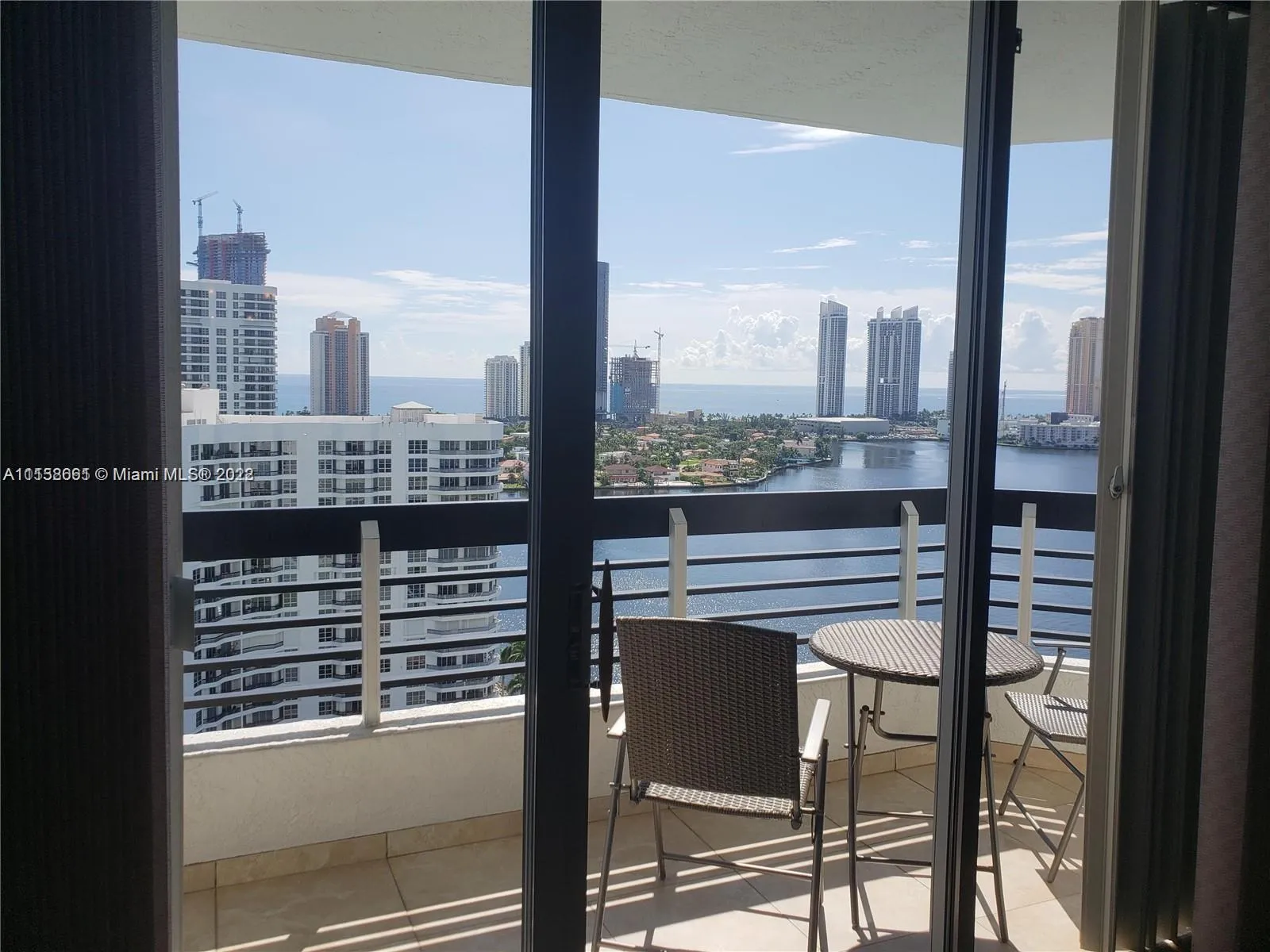 3530 Mystic Pointe Dr # 2313, Aventura FL 33180