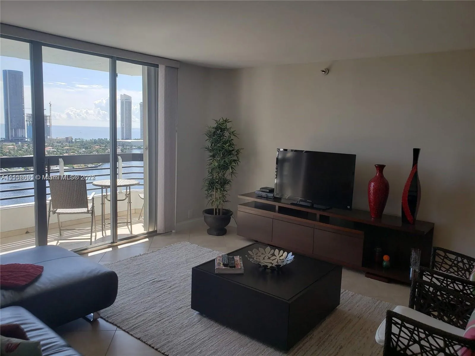 3530 Mystic Pointe Dr # 2313, Aventura FL 33180