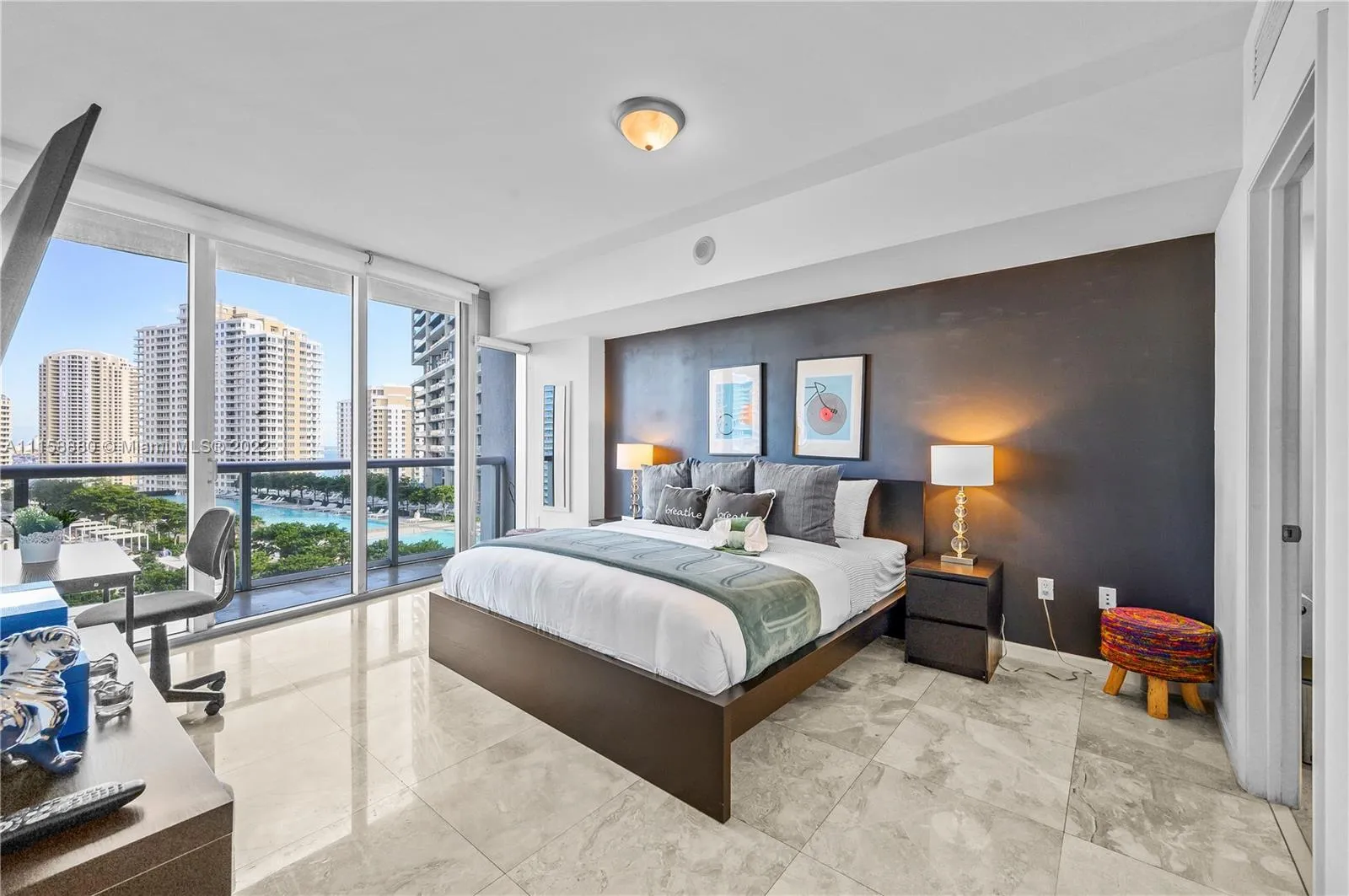 485 Brickell Ave # 1701, Miami FL 33131