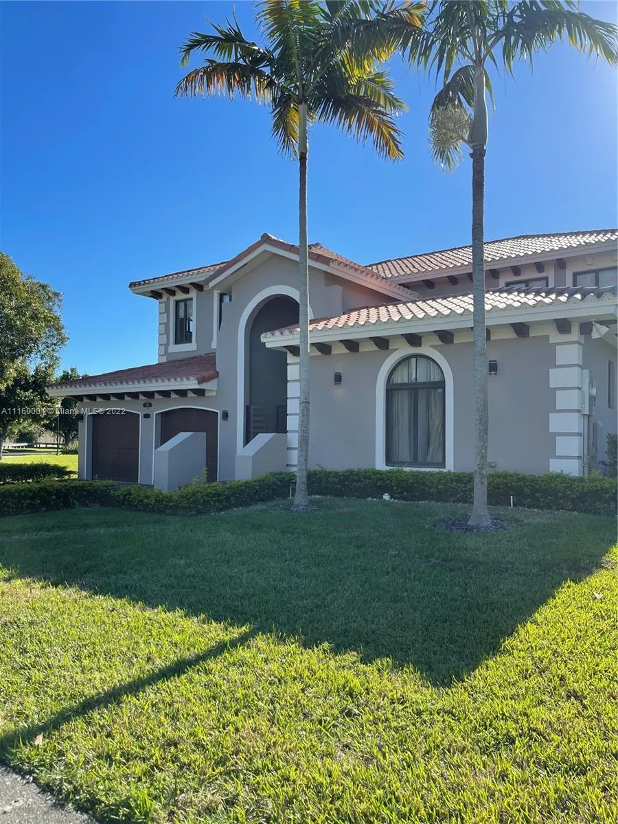 7408 SW 189th St, Cutler Bay FL 33157