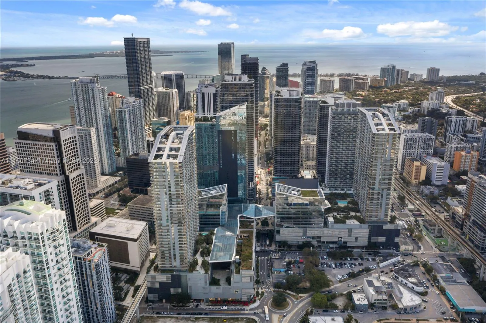 68 SE 6th St # 3911, Miami FL 33131