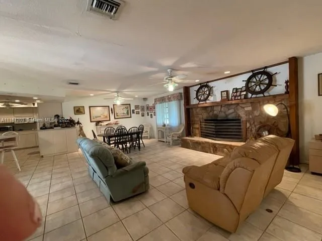 21320 SW 224th St, Miami FL 33170