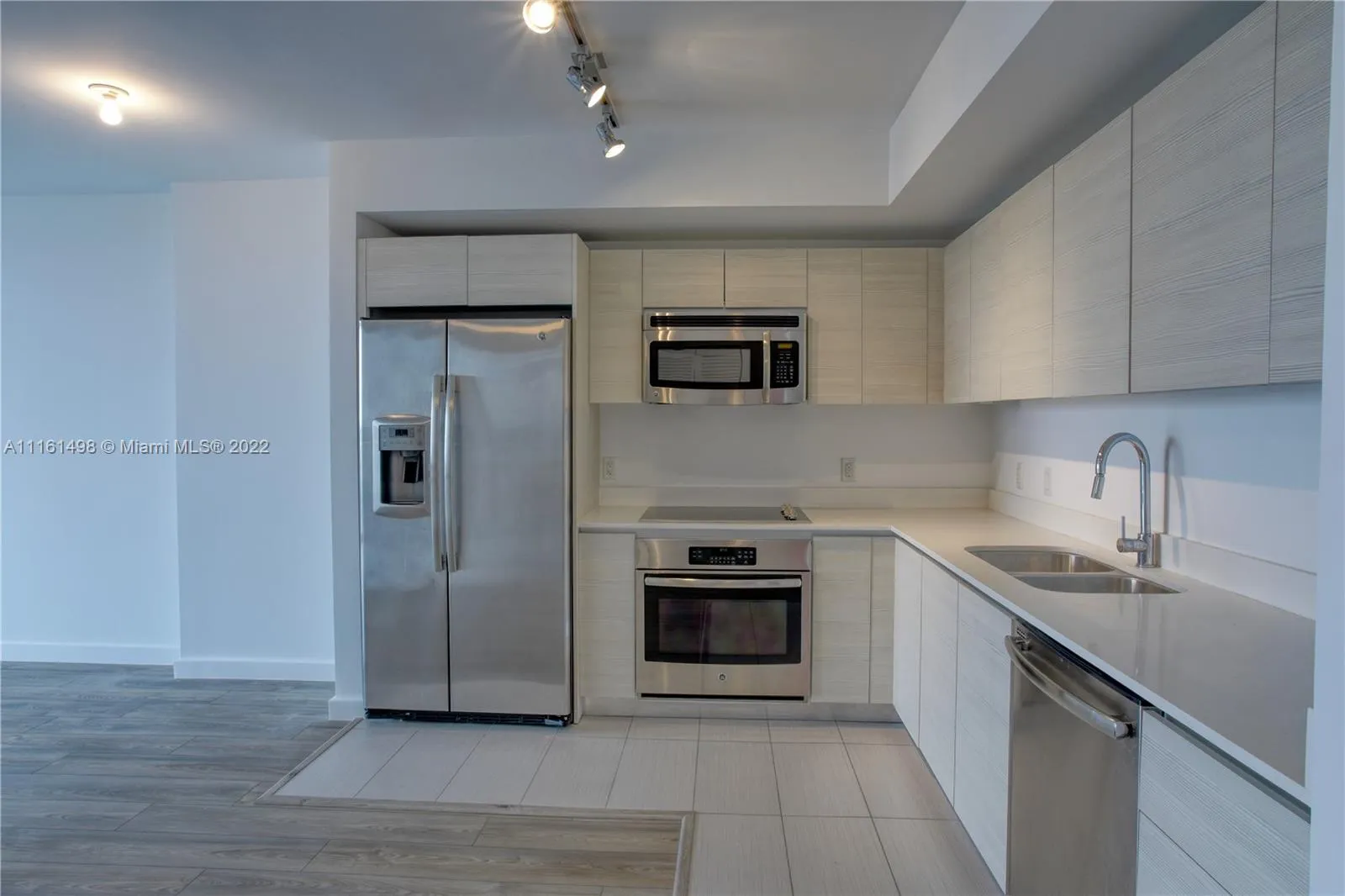 4250 Biscayne Blvd # 1512, Miami FL 33137