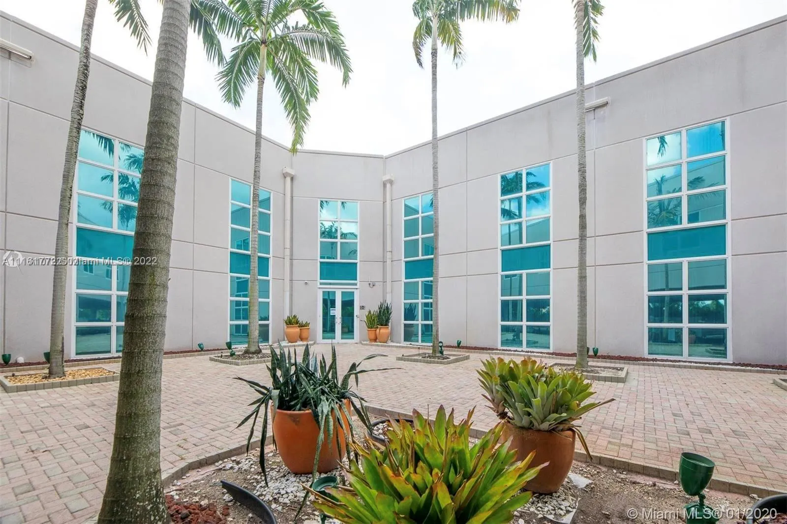 10305 NW 41st St # 111, Doral FL 33178