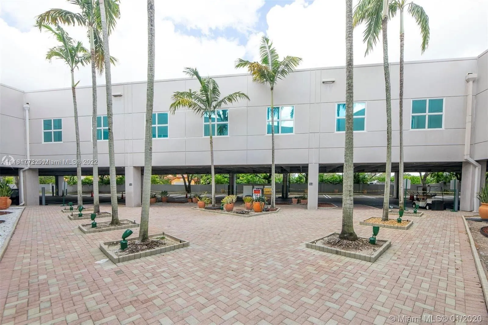 10305 NW 41st St # 111, Doral FL 33178