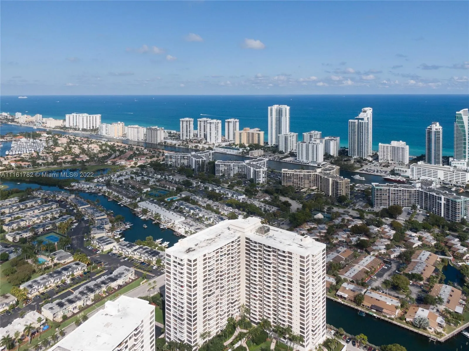 2 bedroom 2 bath for rent at 2500 PARKVIEW DR # 417, Hallandale Beach FL 33009