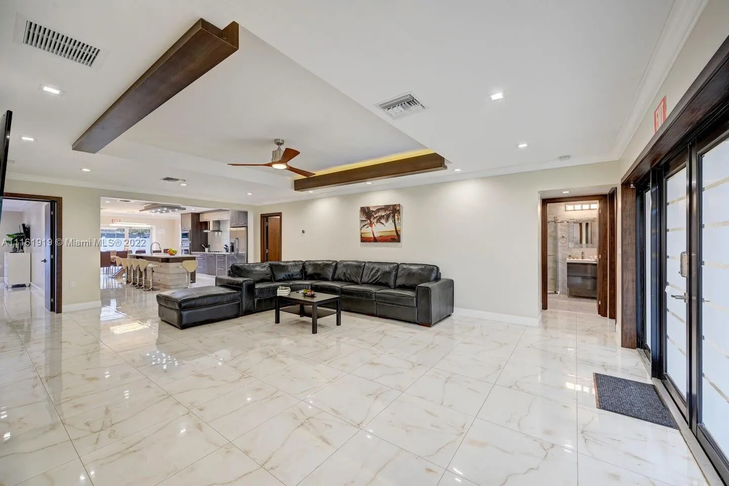 1318 Washington St, Hollywood FL 33019