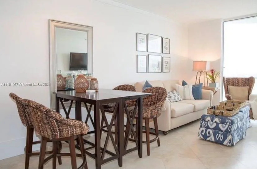 6365 Collins Ave # 2409, Miami Beach FL 33141