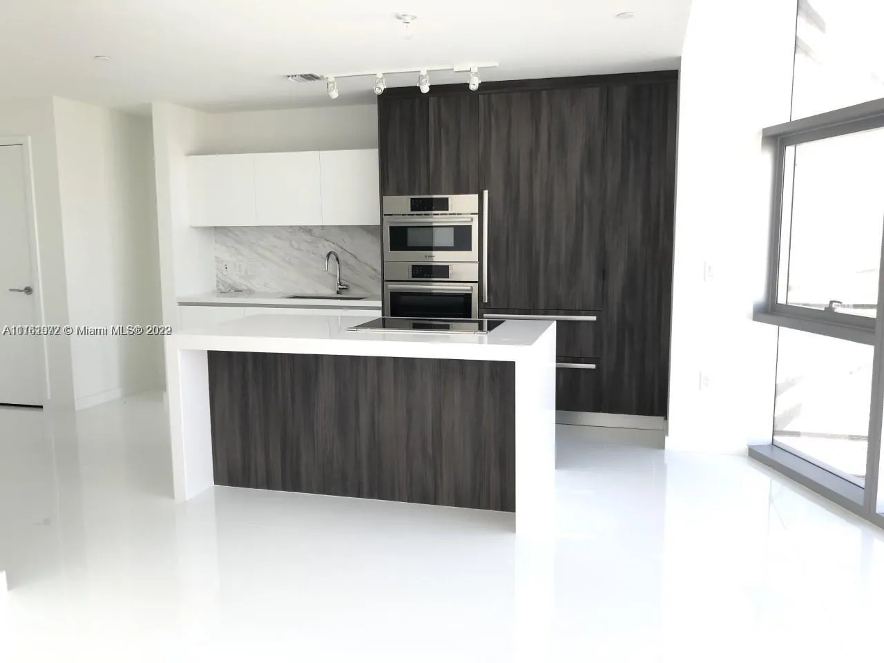 851 NE 1st Ave # 200, Miami FL 33132