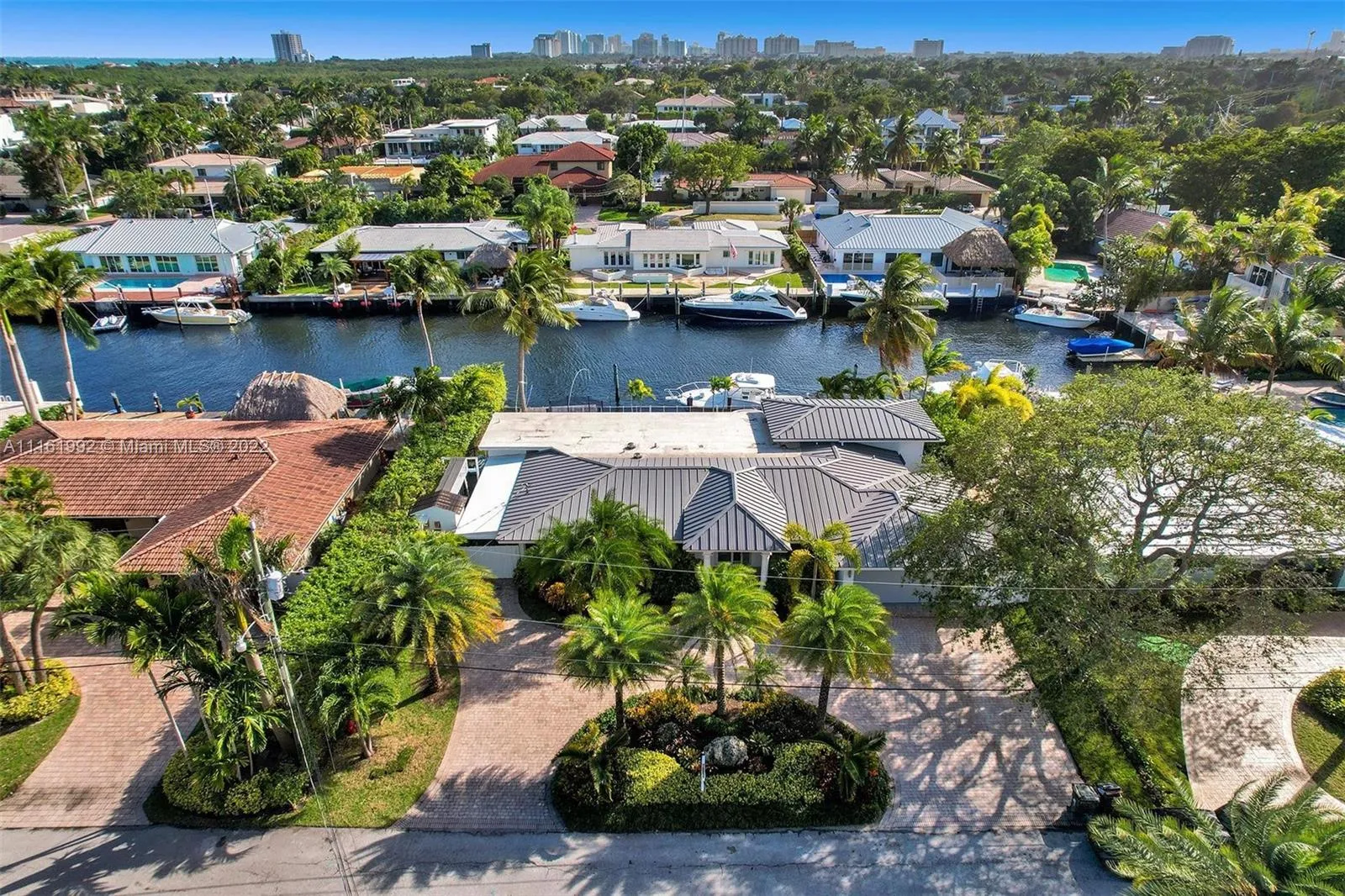 4 bedroom 3 bath for sale at 2816 NE 24th Pl, Fort Lauderdale FL 33305