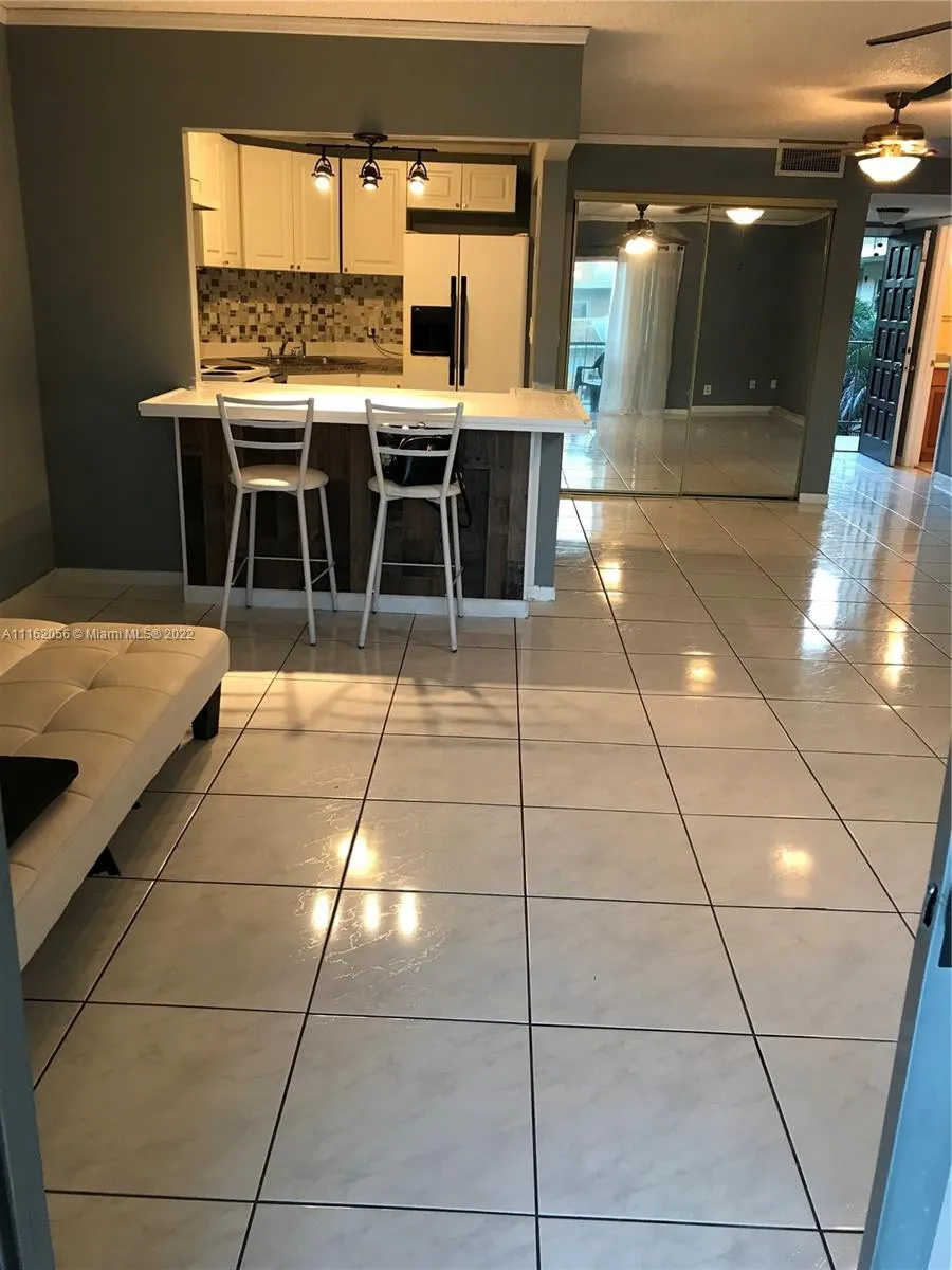 3300 Spanish Moss Ter # 306, Lauderhill FL 33319