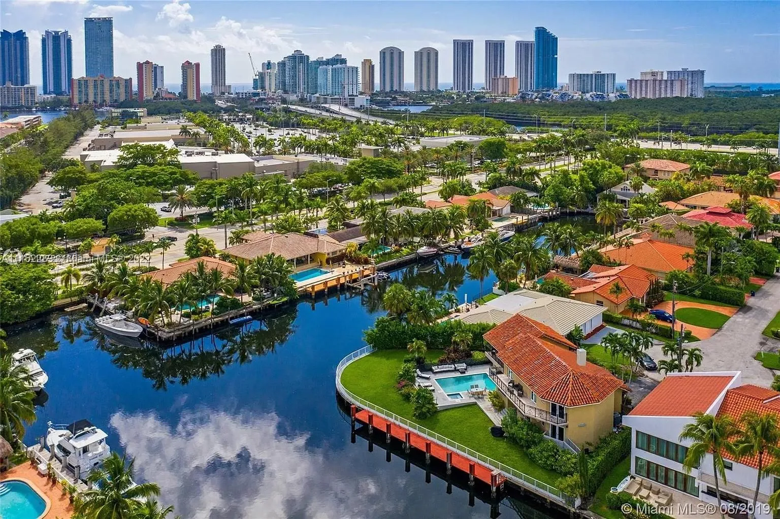 16461 NE 34th Ave, North Miami Beach FL 33160