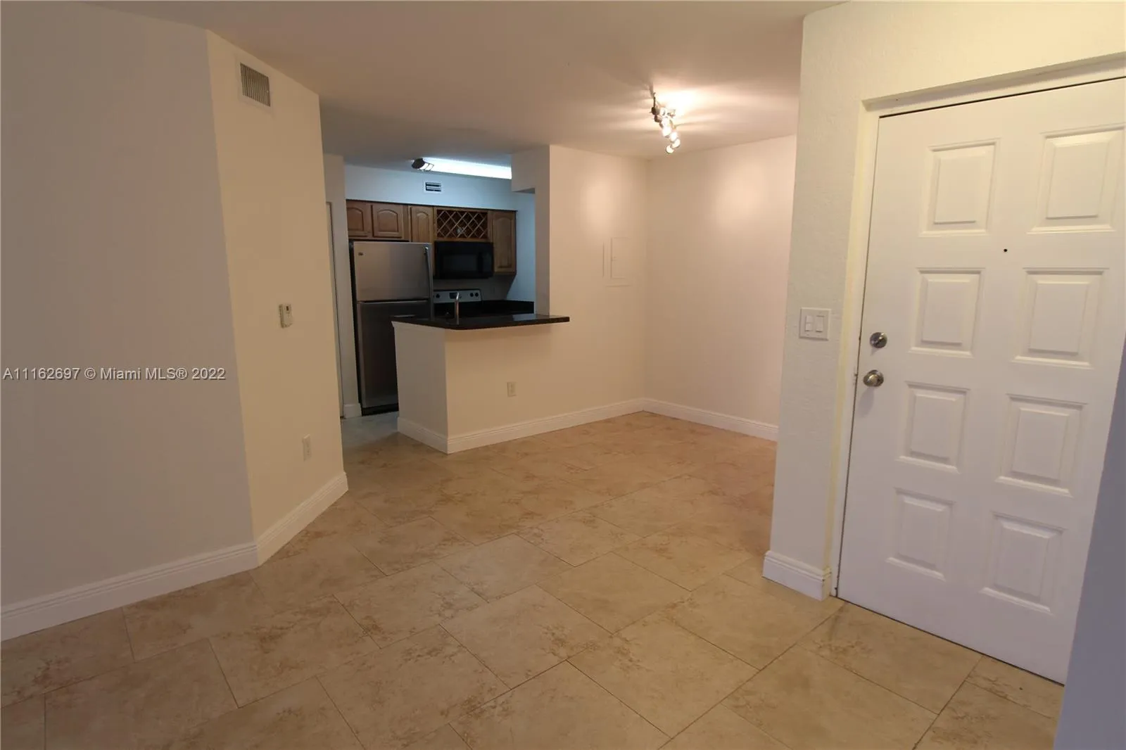 2881 N Oakland Forest Dr # 107, Oakland Park FL 33309