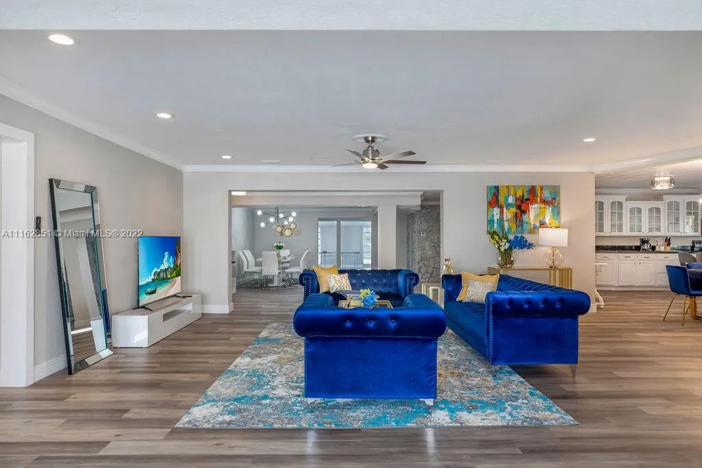 1652 NE 39th St, Oakland Park FL 33334