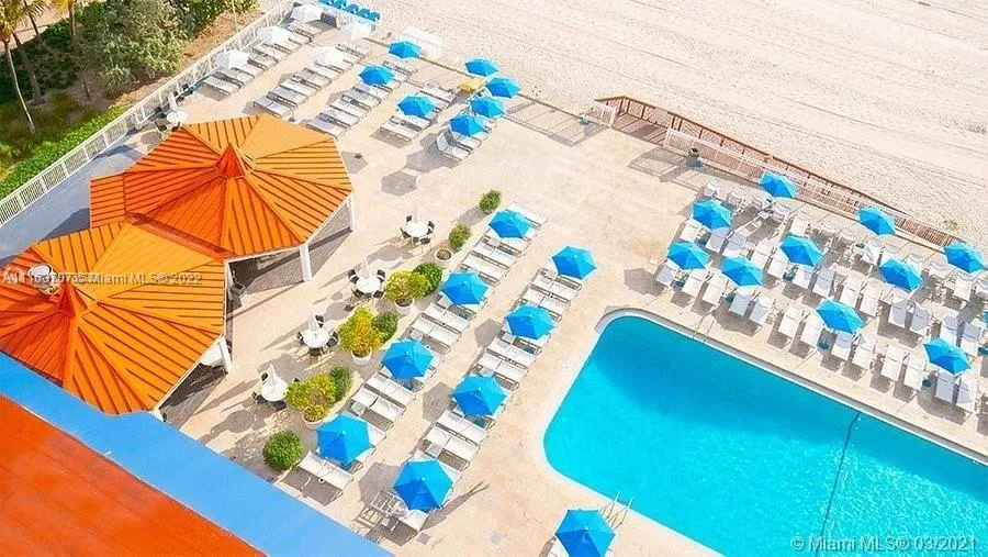 19201 Collins Ave # 428, Sunny Isles Beach FL 33160