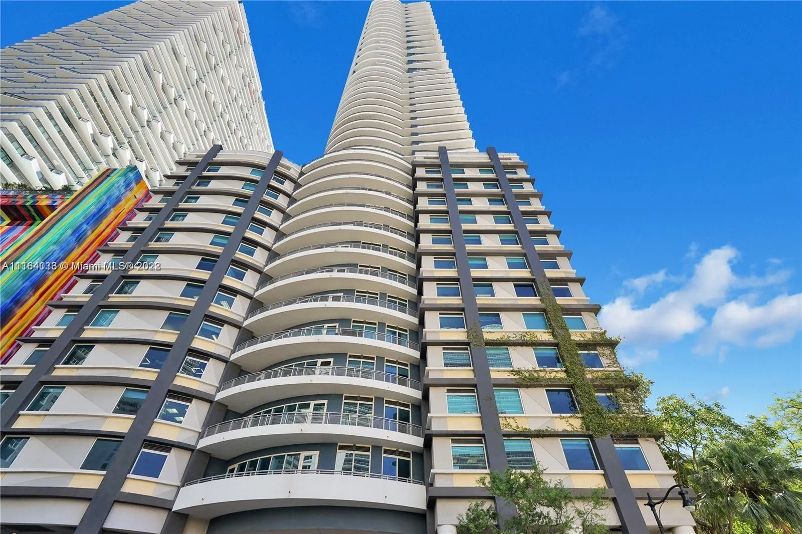 2 bedroom 2 bath for sale at 60 SW 13th St # 5013, Miami FL 33130