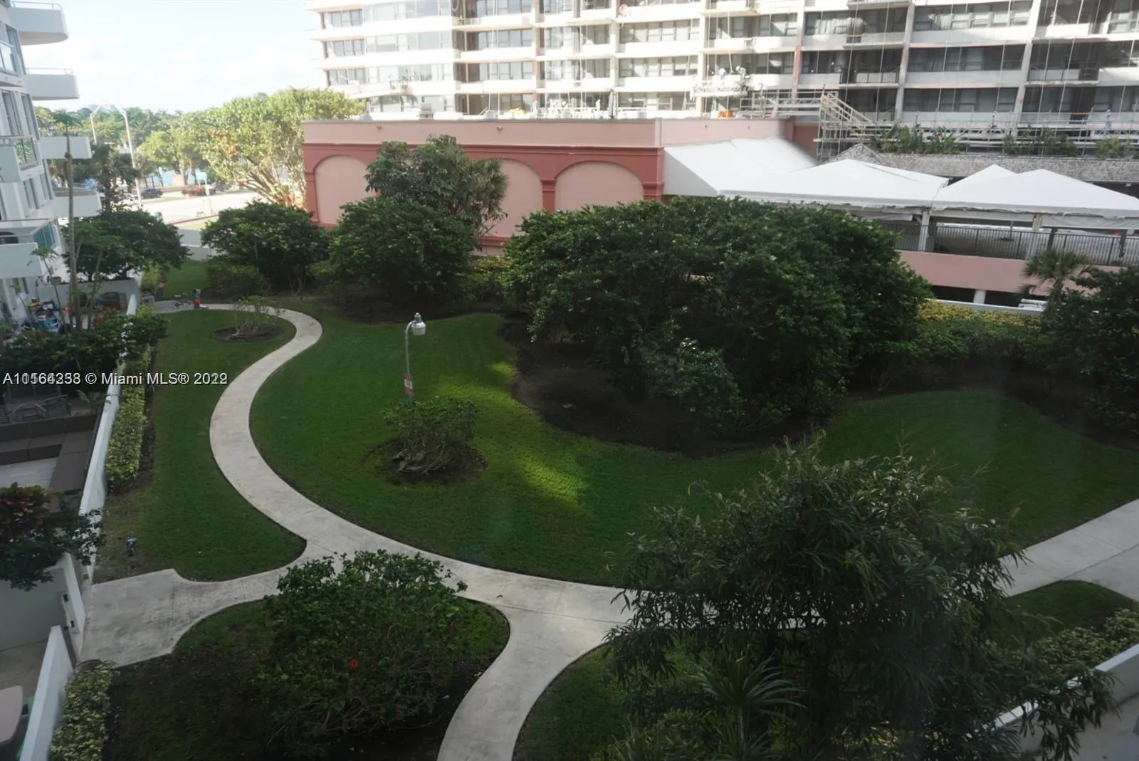 5161 Collins Ave # 410, Miami Beach FL 33140