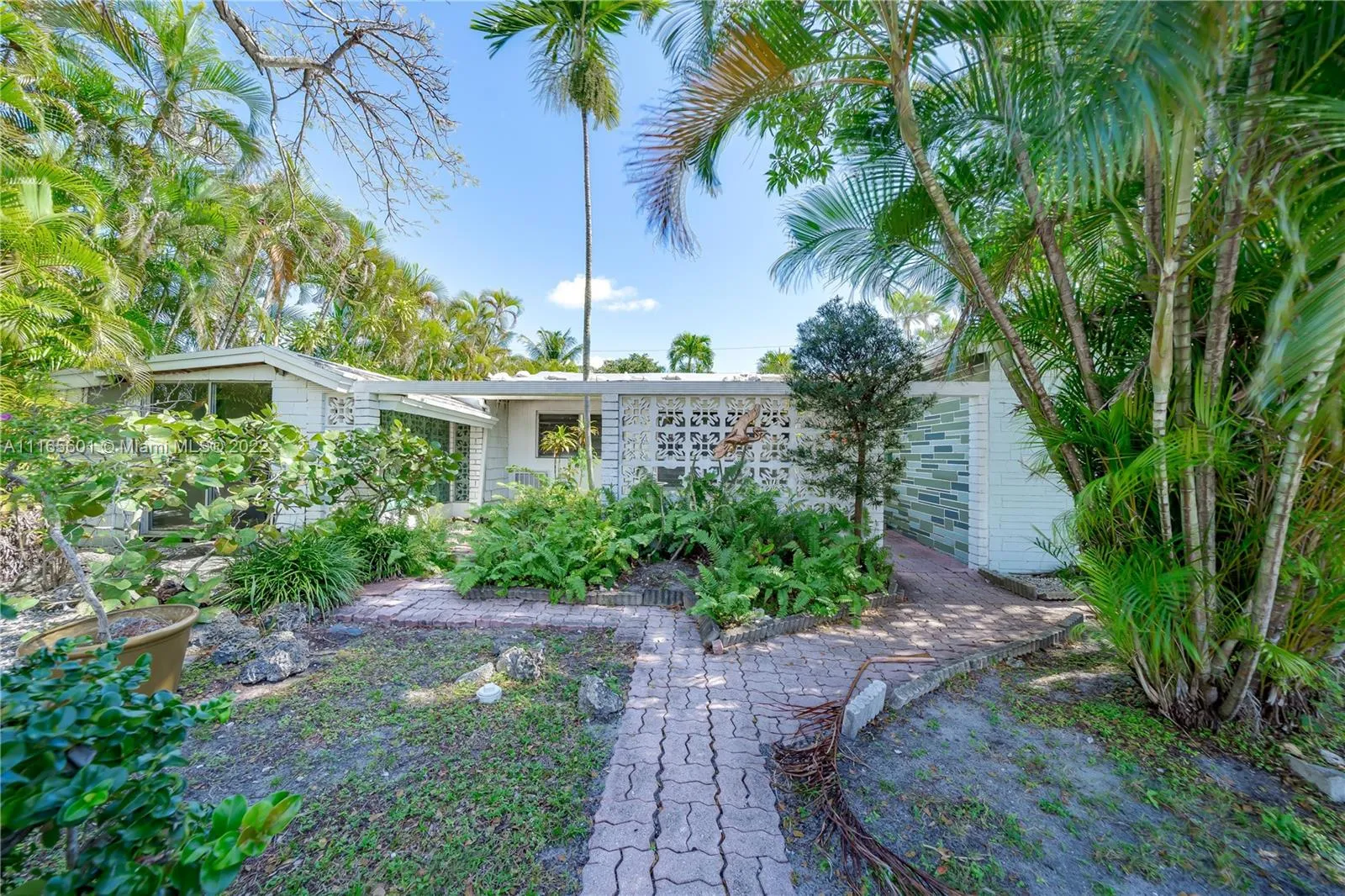 4440 NE 15th Ter, Oakland Park FL 33334