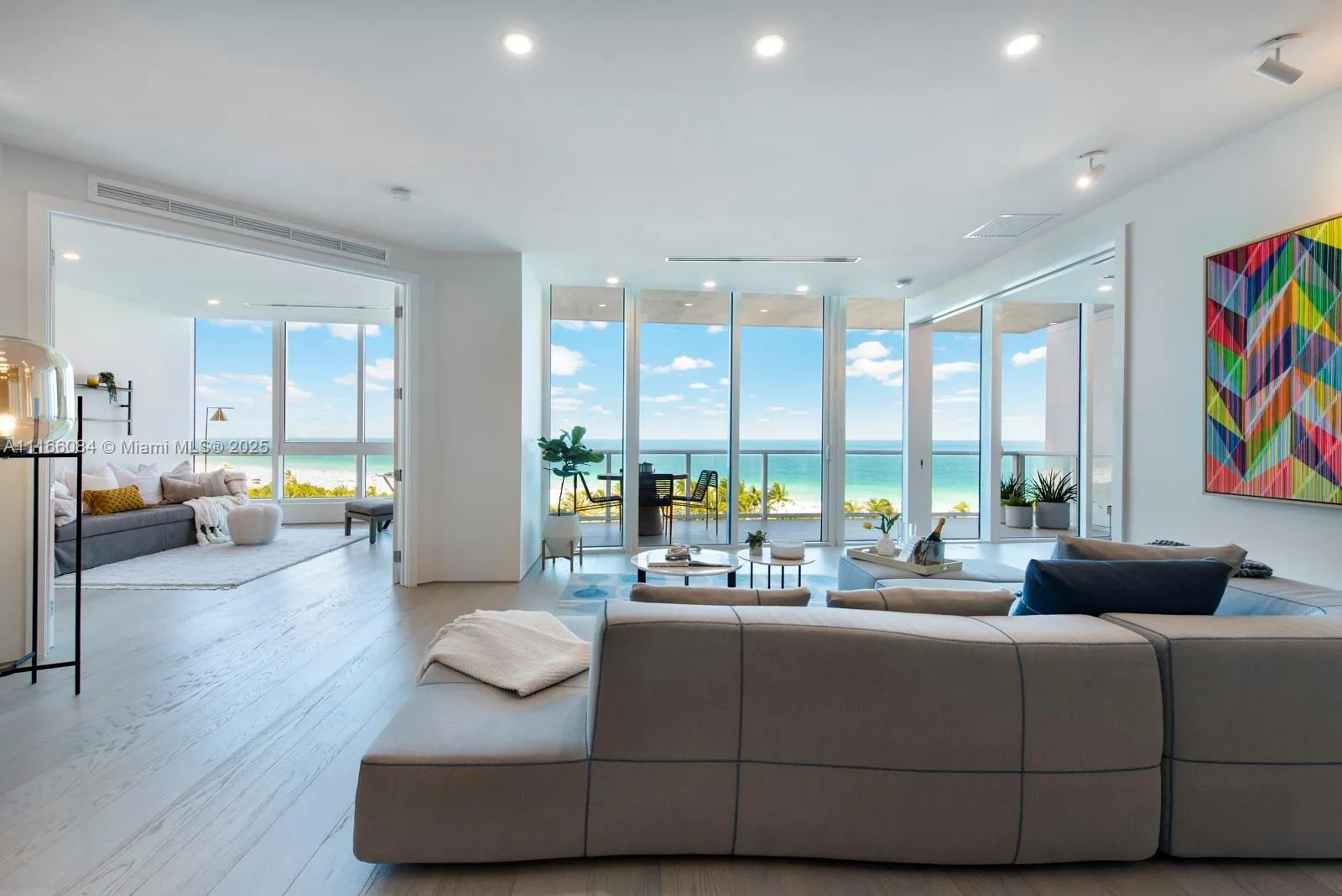 100 S Pointe Dr # 908, Miami Beach FL 33139