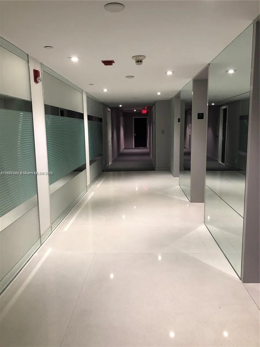 20301 W Country Club Dr # 1421, Aventura FL 33180
