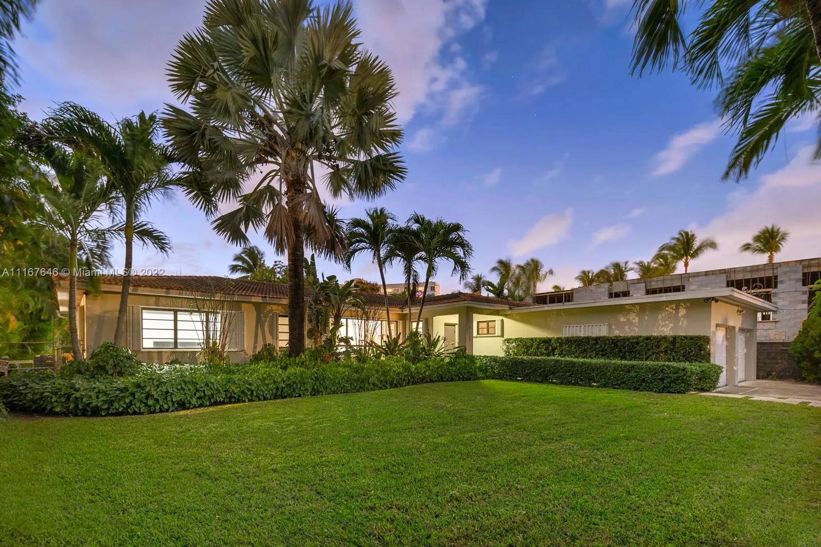 9250 Bay Dr, Surfside FL 33154