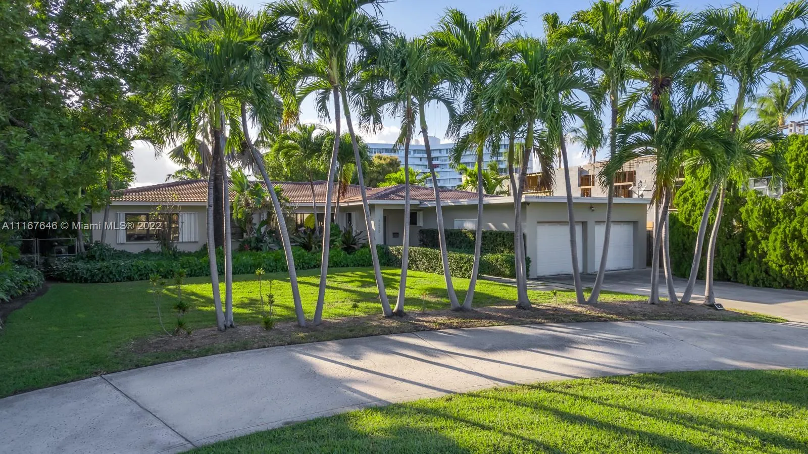 9250 Bay Dr, Surfside FL 33154
