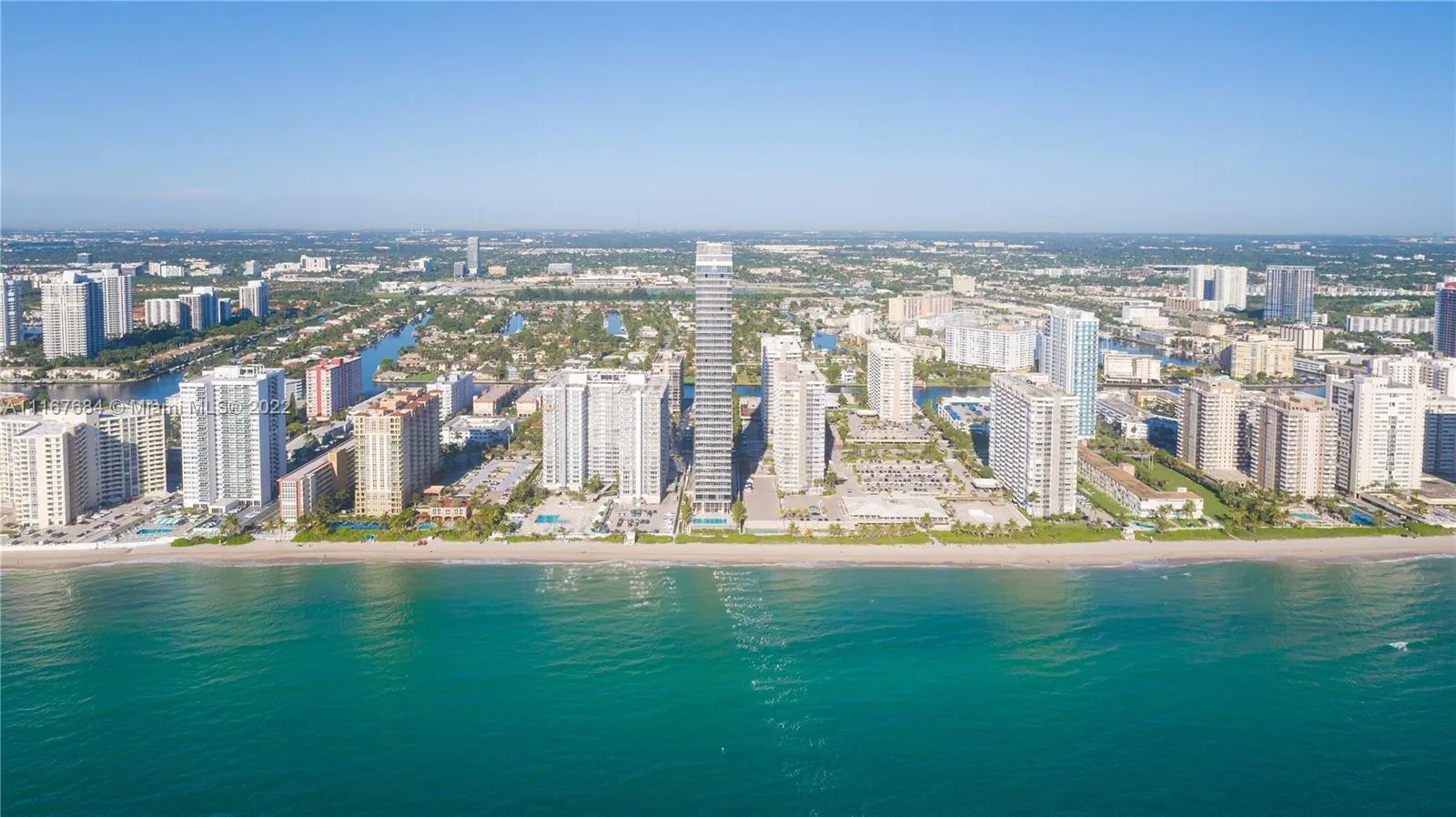 2000 S Ocean Dr, Hallandale Beach FL 33009