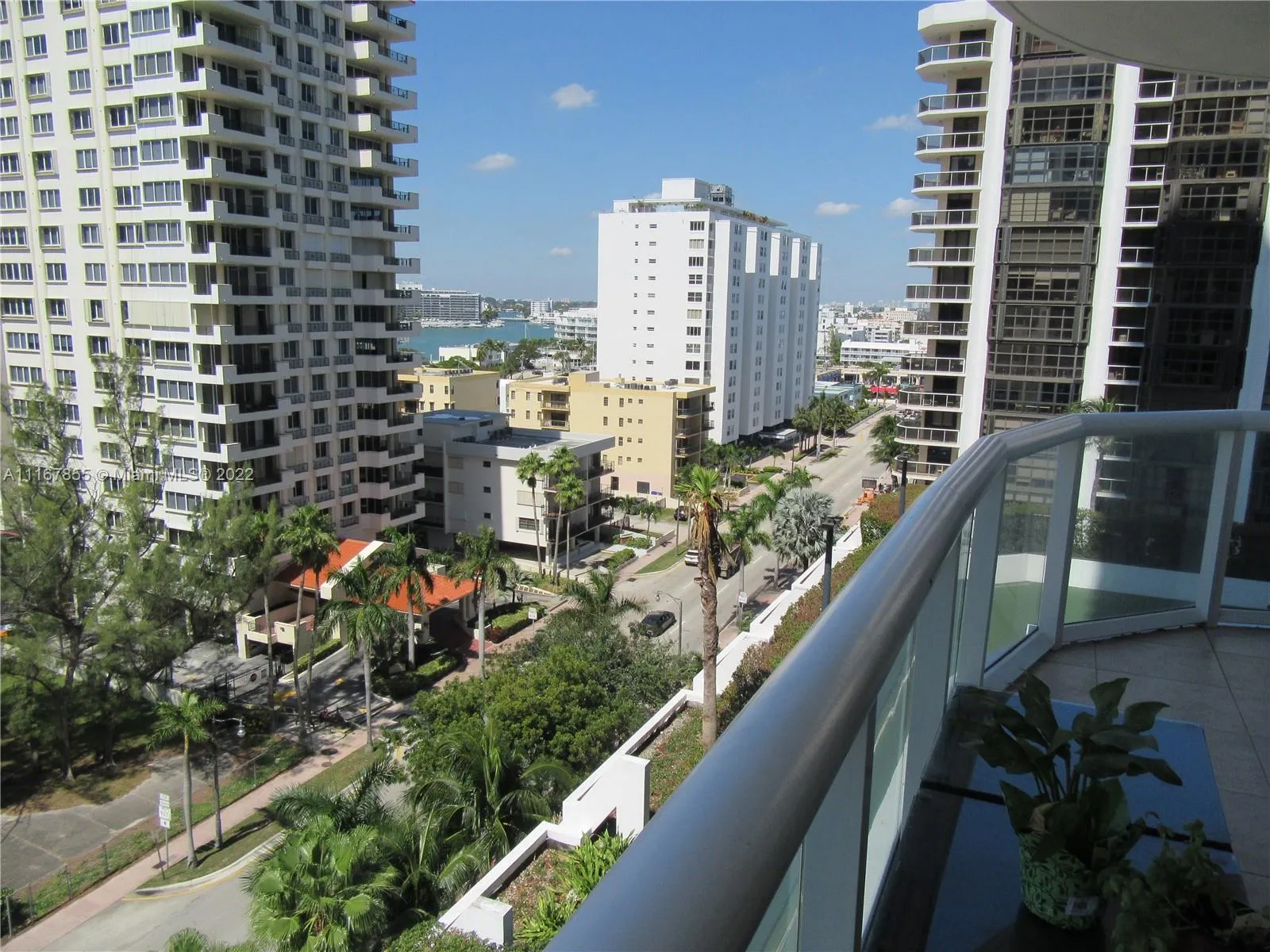 6365 Collins Ave # 1008, Miami Beach FL 33141