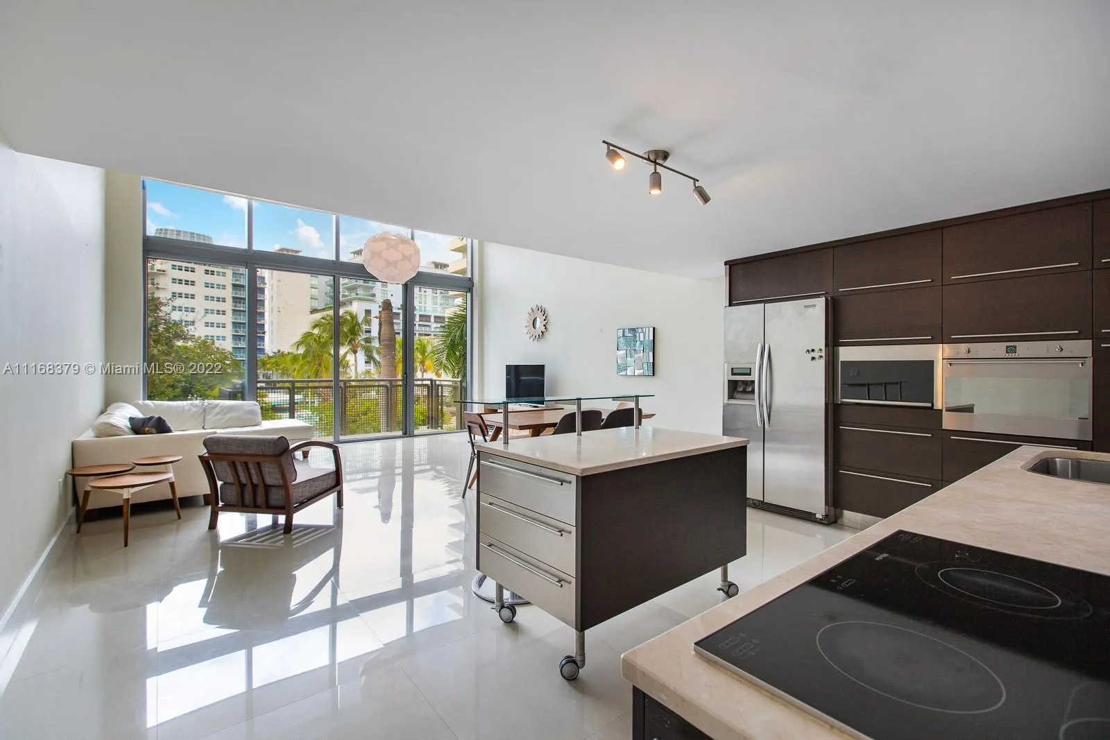 6000 Collins Ave # 306, Miami Beach FL 33140