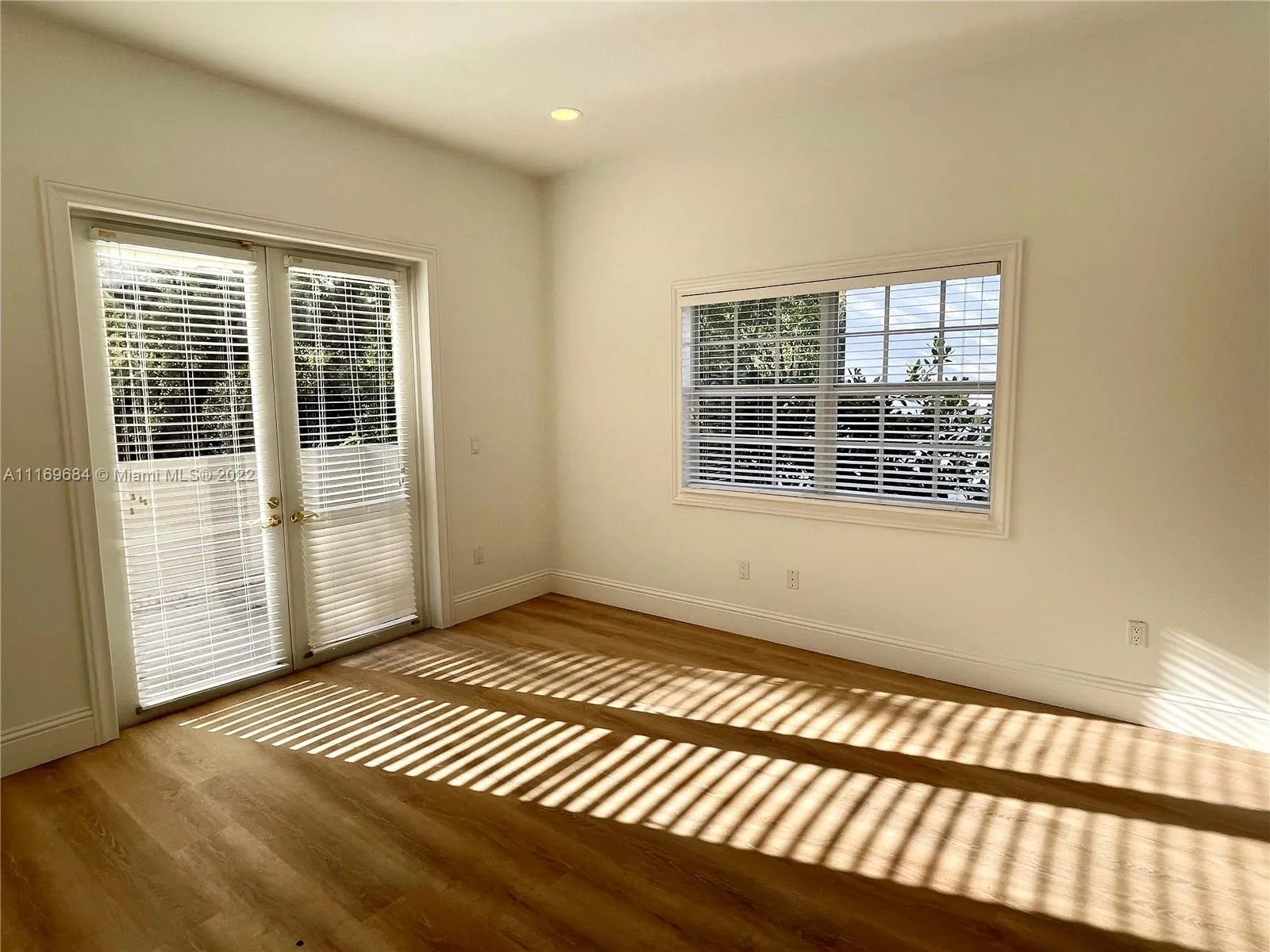 4741 SW 74th St, Miami FL 33143