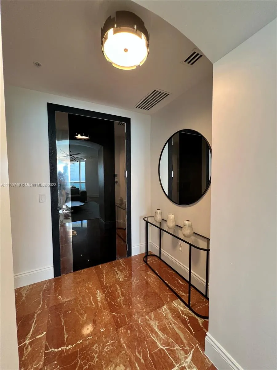 18201 Collins Ave # 3809, Sunny Isles Beach FL 33160