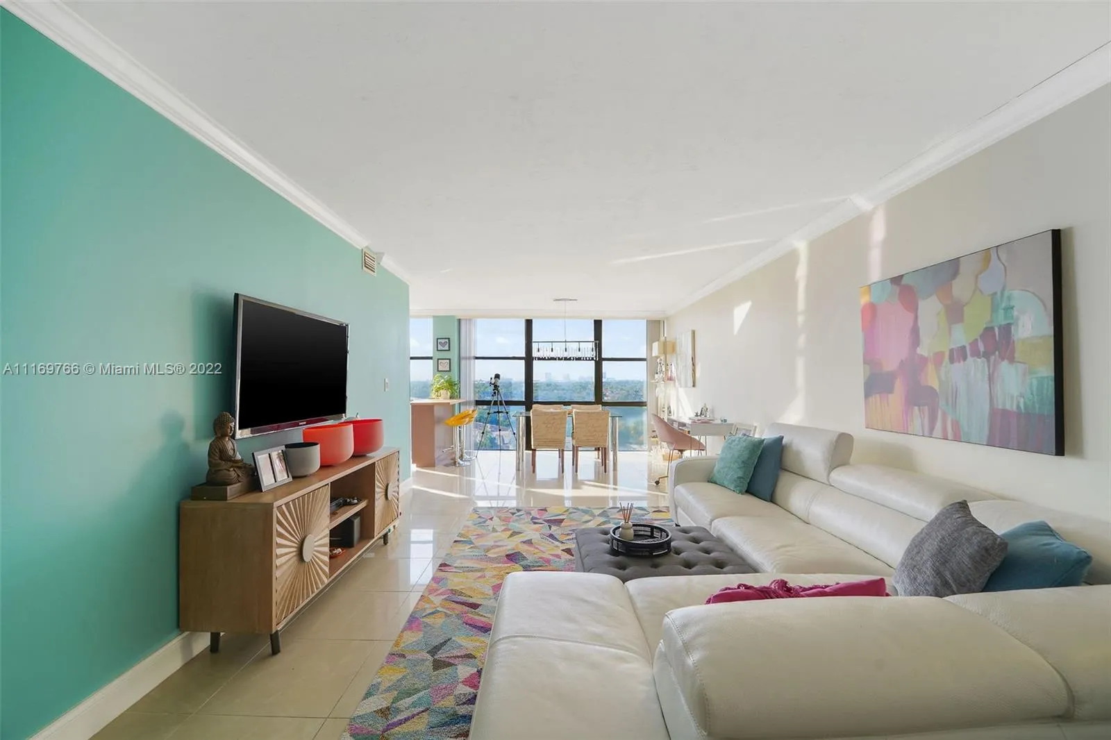 2 bedroom 2 bath for sale at 1000 Parkview Dr # 1025, Hallandale Beach FL 33009