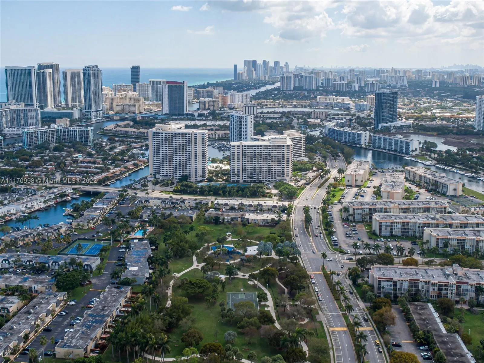 600 Three Islands Blvd # 1501, Hallandale Beach FL 33009
