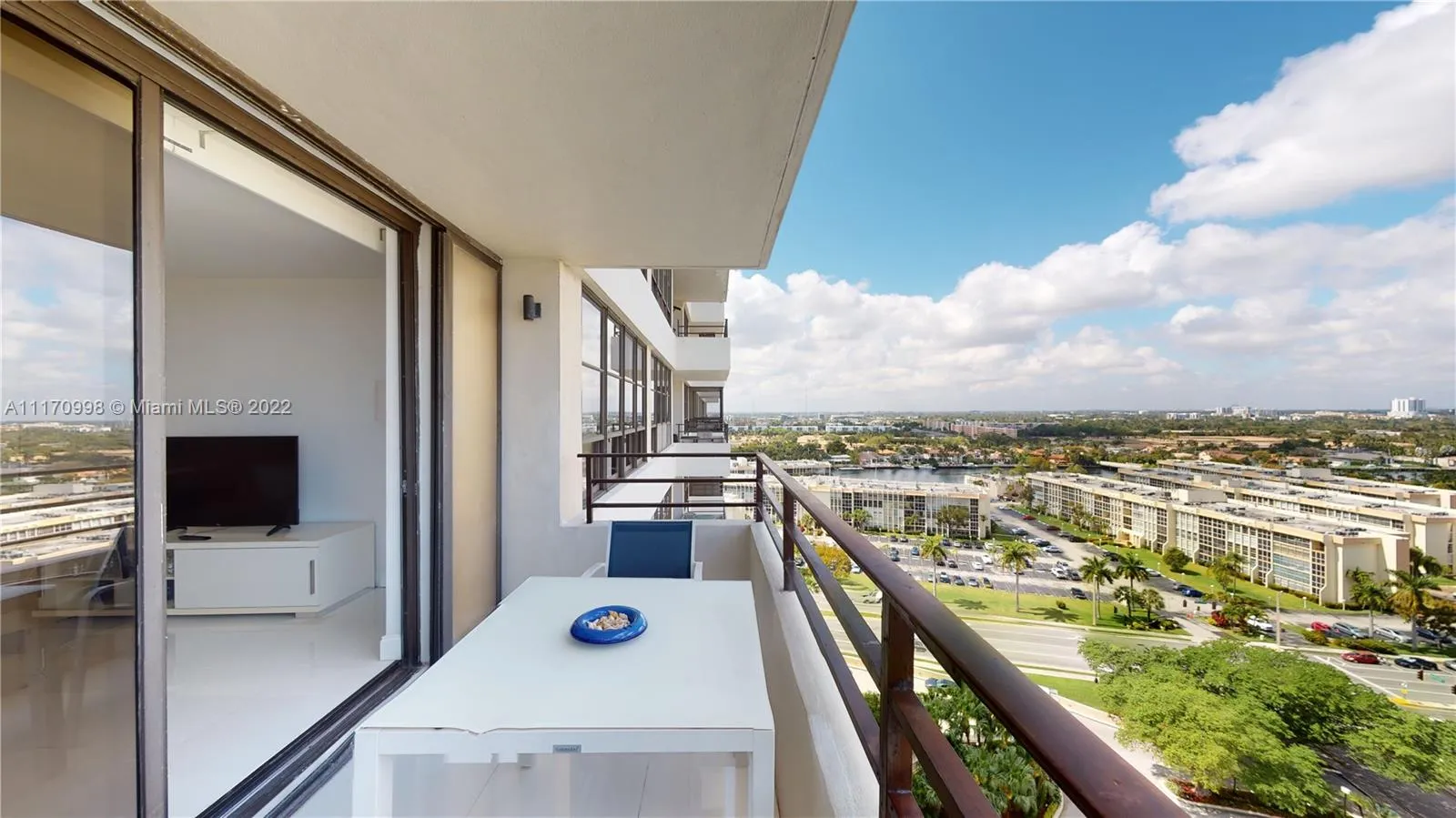 600 Three Islands Blvd # 1501, Hallandale Beach FL 33009