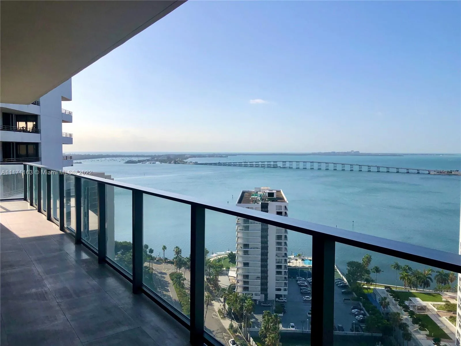 2 bedroom 2 bath for sale at 1451 Brickell Ave # 2203, Miami FL 33131