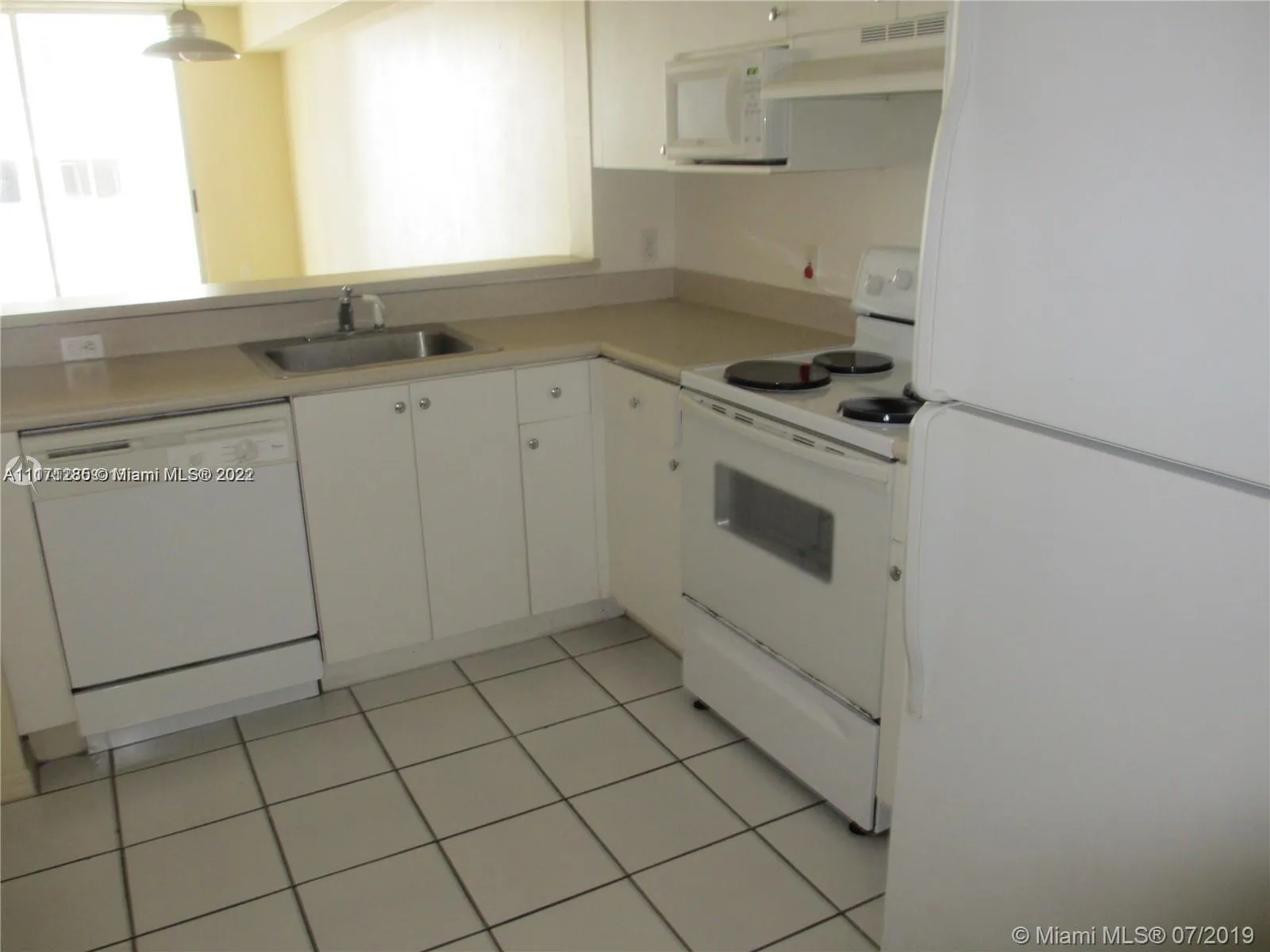 5091 NW 7th St # 807, Miami FL 33126