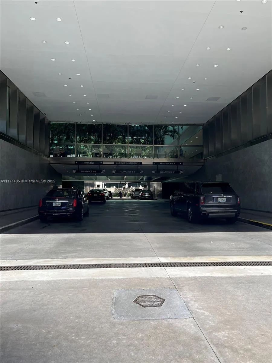 1395 Brickell Ave # 2802, Miami FL 33131