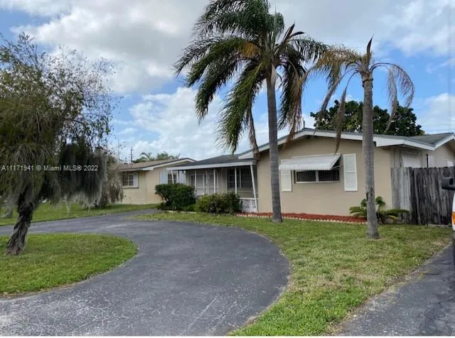 4 bedroom 3 bath for sale at 8481 NW 11th St, Pembroke Pines FL 33024