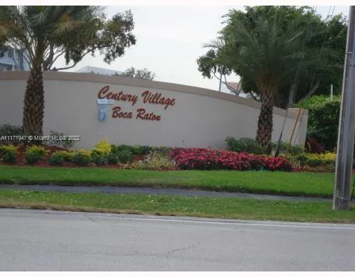 1 bedroom 1 bath for sale at 568 N Mansfield  N # 568, Boca Raton FL 33434