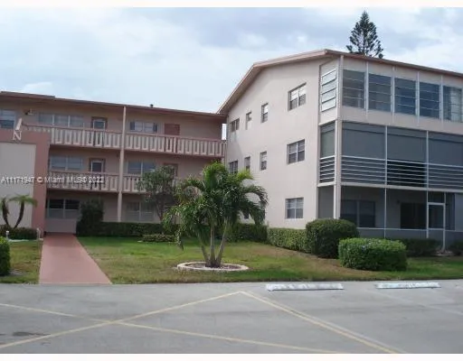 568 N Mansfield  N # 568, Boca Raton FL 33434