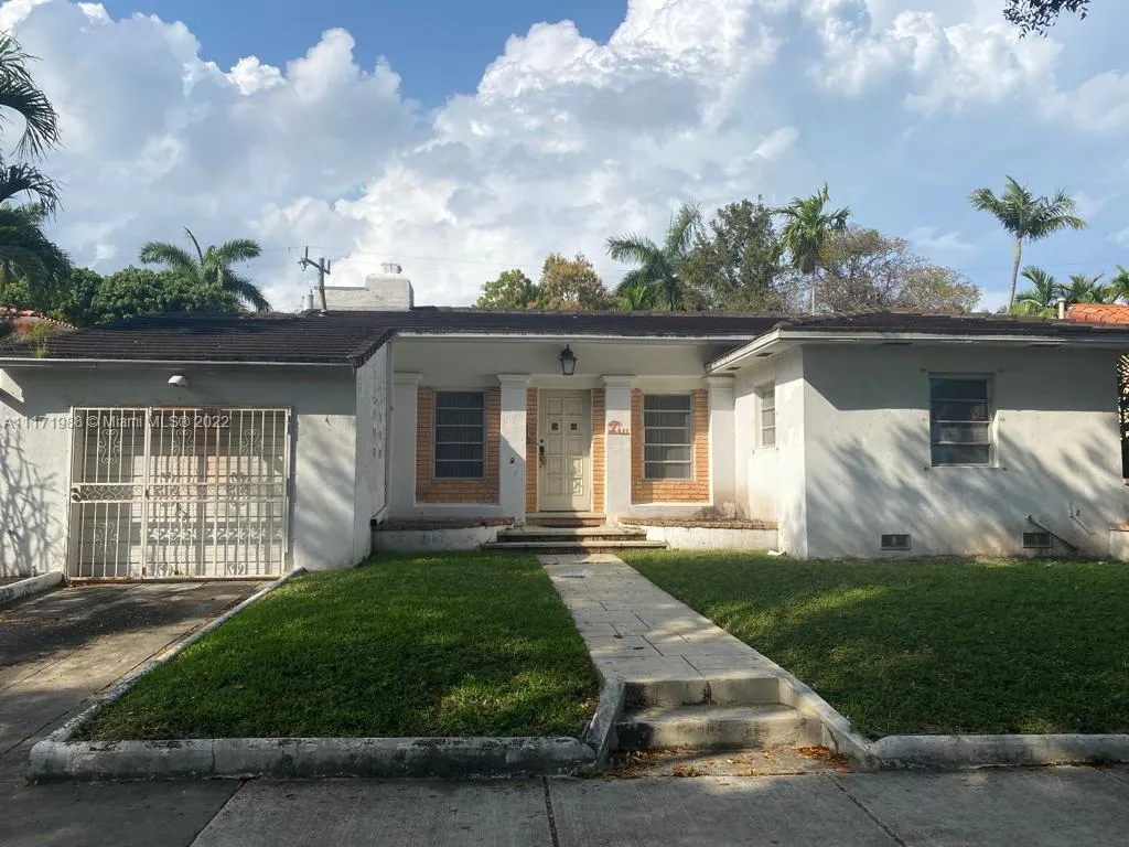 3 bedroom 2 bath for sale at 531 NE 55th Ter, Miami FL 33137