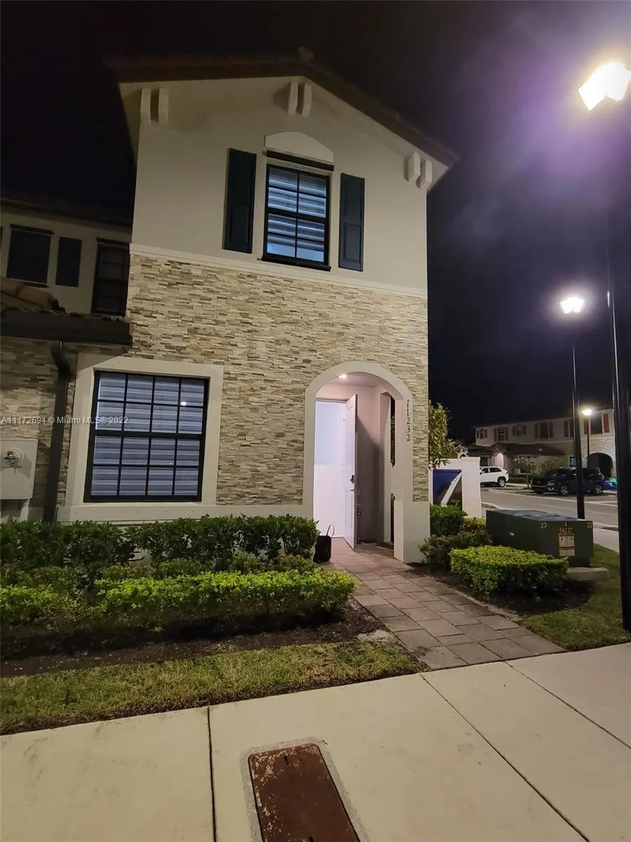 3 bedroom 2 bath for sale at 11232 SW 249th St, Homestead FL 33032