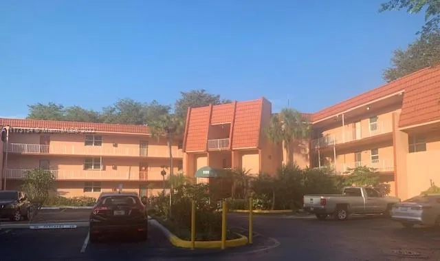 9100 Lime Bay Blvd # 307, Tamarac FL 33321